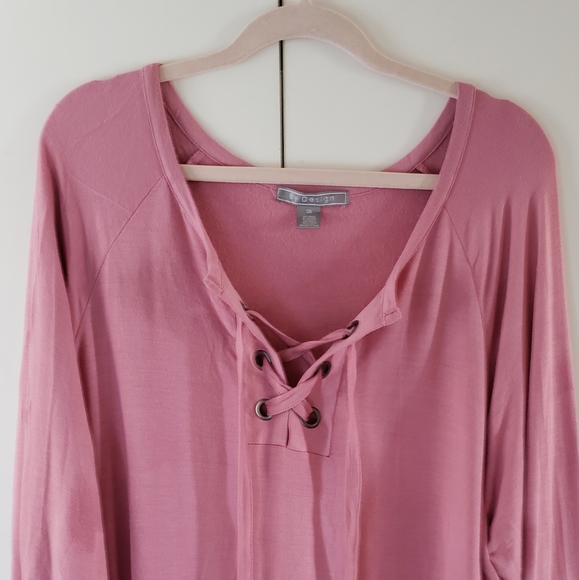 By Design Tops - Tshirt/Tunic